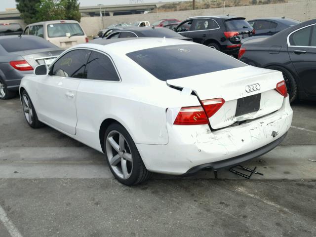 WAUDK78TX9A029867 - 2009 AUDI A5 QUATTRO WHITE photo 3