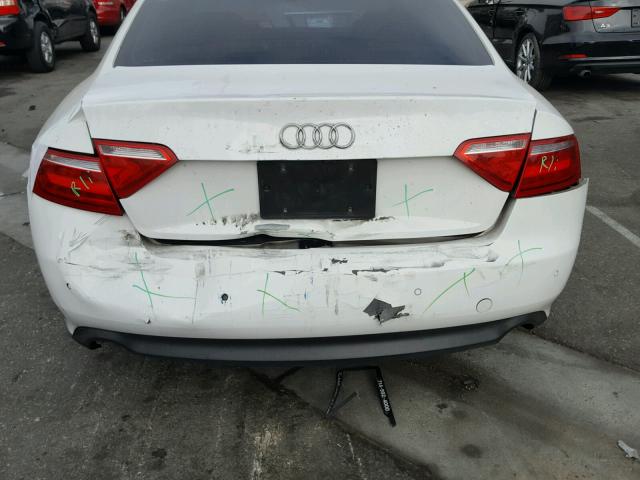 WAUDK78TX9A029867 - 2009 AUDI A5 QUATTRO WHITE photo 9