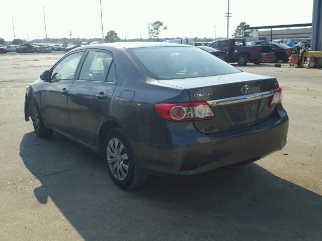 5YFBU4EE9DP094187 - 2013 TOYOTA COROLLA GRAY photo 3