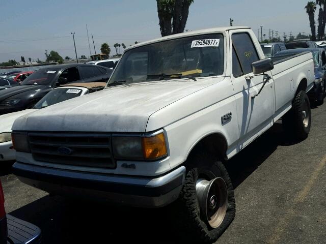 1FTHF26H6KLA25089 - 1989 FORD F250 WHITE photo 2