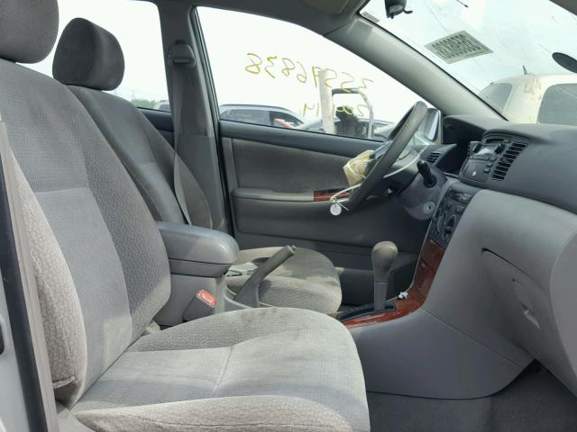 1NXBR32E34Z231462 - 2004 TOYOTA COROLLA LE 银色 照片 5