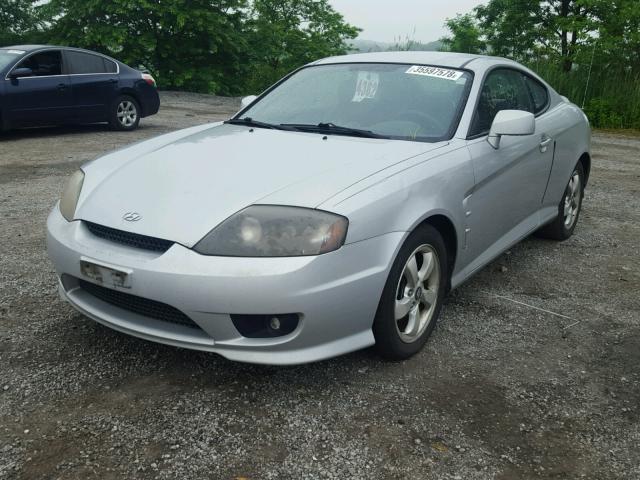 KMHHM65D16U227684 - 2006 HYUNDAI TIBURON GS SILVER photo 2