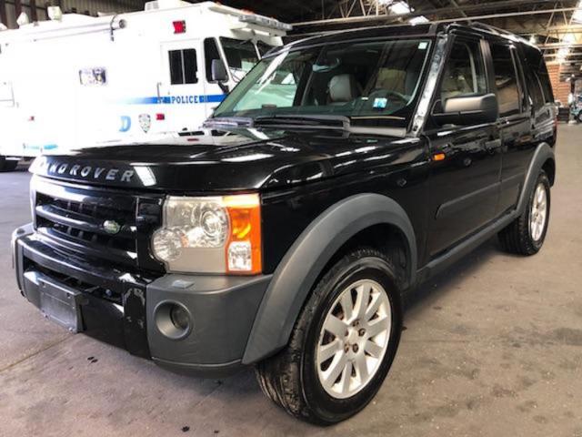 SALAA25445A300434 - 2005 LAND ROVER LR3 BLACK photo 3