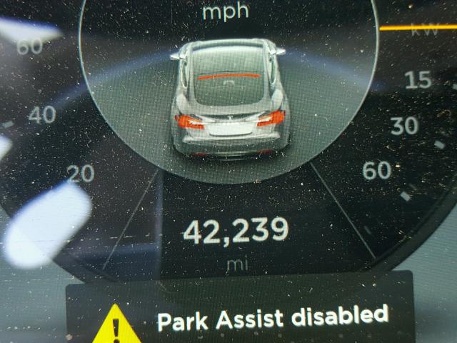 5YJSA1H17EFP40761 - 2014 TESLA MODEL S GRAY photo 8