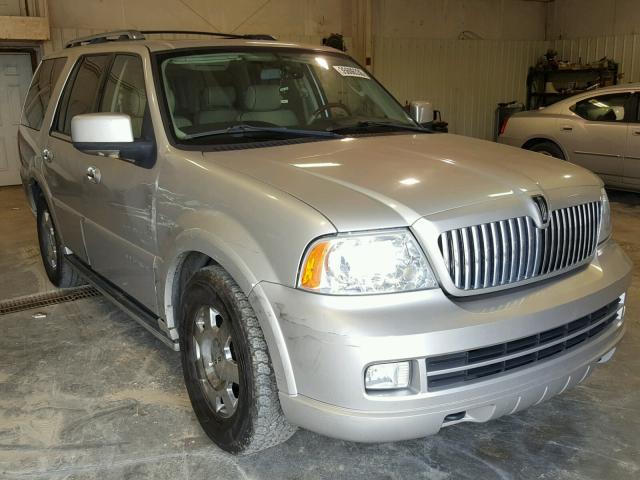 5LMFU27566LJ29789 - 2006 LINCOLN NAVIGATOR SILVER photo 1