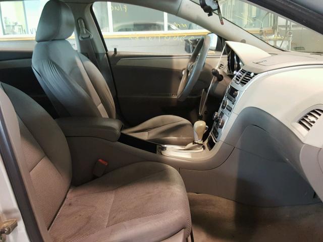 1G1ZB5E11BF208056 - 2011 CHEVROLET MALIBU LS SILVER photo 5