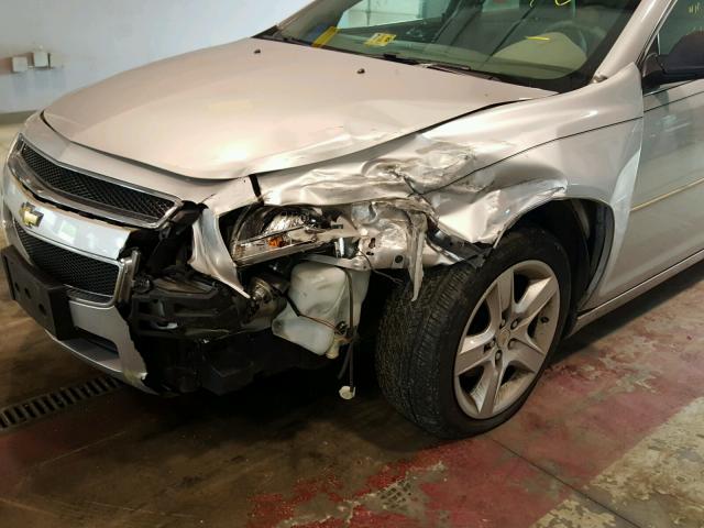 1G1ZB5E11BF208056 - 2011 CHEVROLET MALIBU LS SILVER photo 9