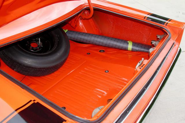 WM23M9A292066 - 1969 DODGE SUPER BEE ORANGE photo 10