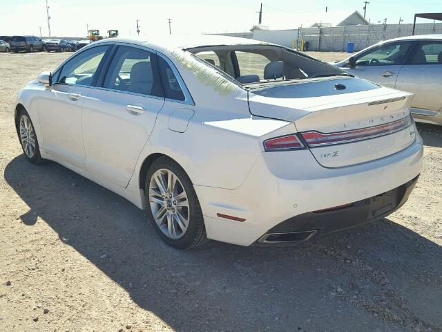 3LN6L2G93GR609610 - 2016 LINCOLN MKZ WHITE photo 3