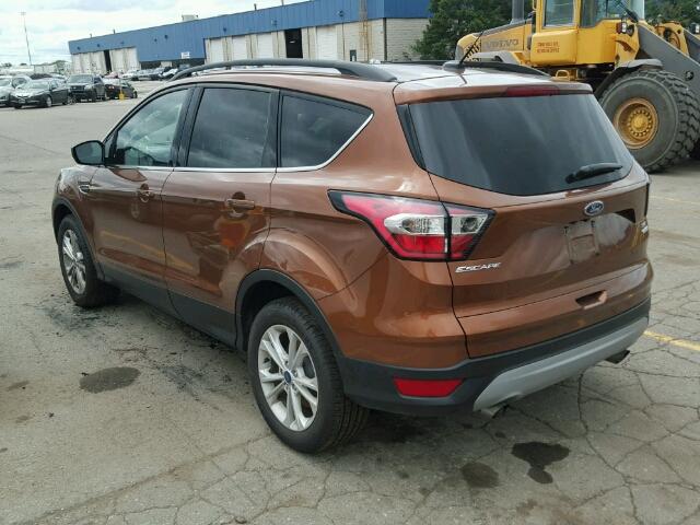 1FMCU0GD4HUD07987 - 2017 FORD ESCAPE SE BROWN photo 3