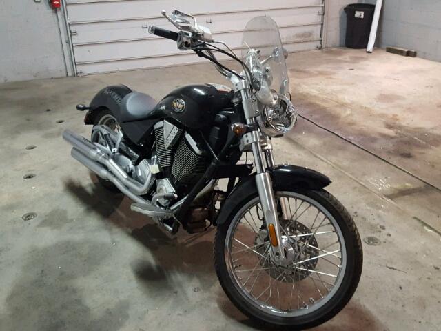 5VPGB16D543000719 - 2004 VICTORY MOTORCYCLES VEGAS BLACK photo 1