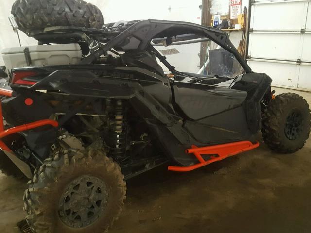 3JBVDAW46HK000411 - 2017 CAN-AM MAVERICK X BLACK photo 10