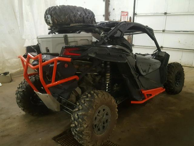 3JBVDAW46HK000411 - 2017 CAN-AM MAVERICK X BLACK photo 4