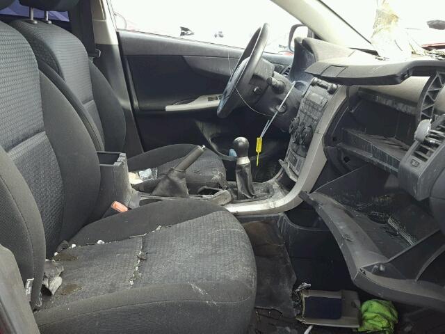 1NXBE40E09Z039704 - 2009 TOYOTA COROLLA XR 红色 照片 5