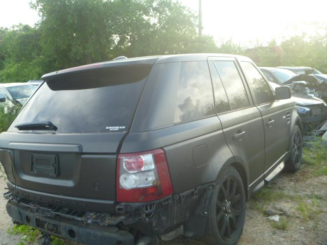 SALSF25419A192608 - 2009 LAND ROVER RANGE ROVE BLACK photo 4