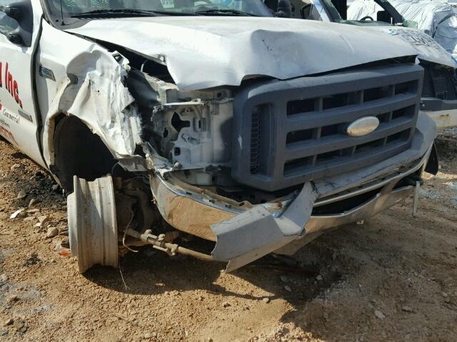 1FDXW46P46EA57432 - 2006 FORD F450 SUPER WHITE photo 9