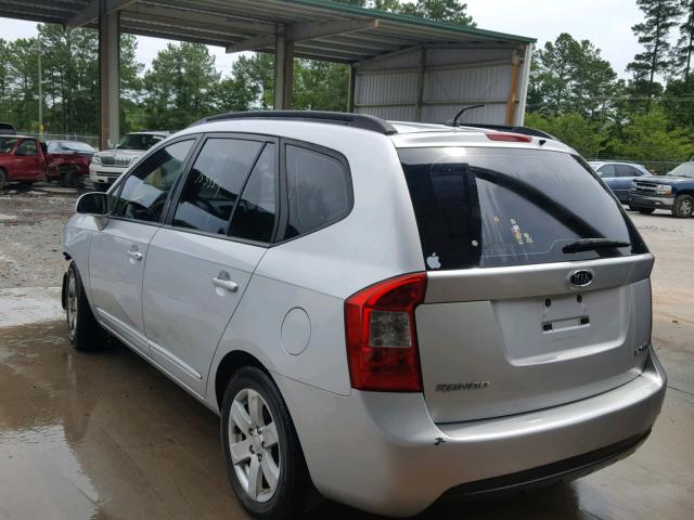 KNAFG526887137921 - 2008 KIA RONDO LX SILVER photo 3