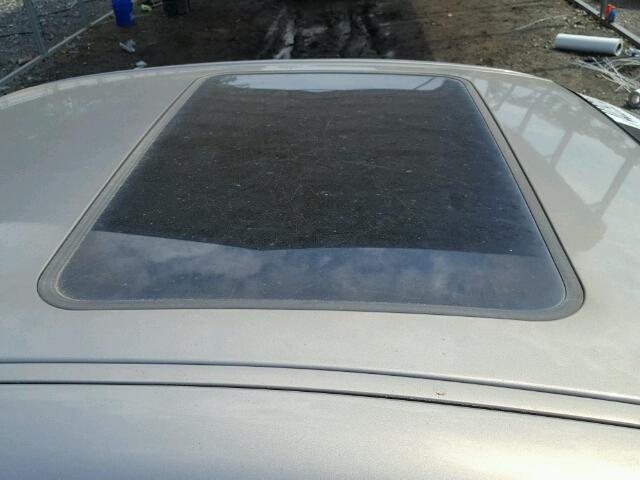 2G2WR554061289231 - 2006 PONTIAC GRAND PRIX BEIGE photo 9