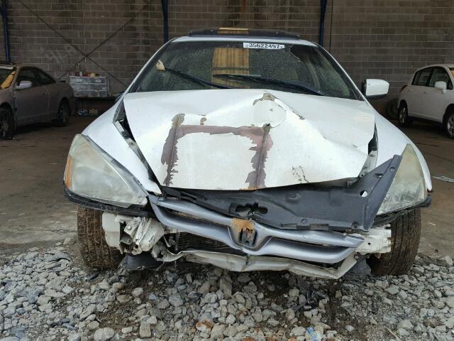 1HGCM71666A014440 - 2006 HONDA ACCORD WHITE photo 9