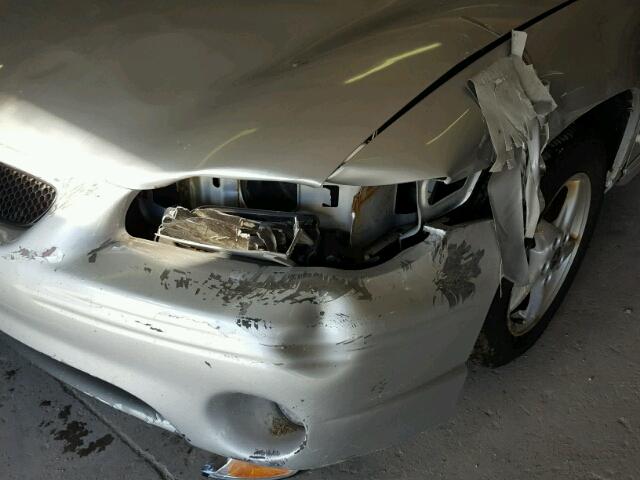 1G2WP52KX1F157376 - 2001 PONTIAC GRAND PRIX SILVER photo 9