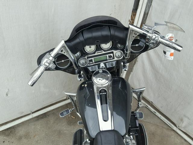 1HD1KBW136Y697778 - 2006 HARLEY-DAVIDSON FLHXI GRAY photo 5