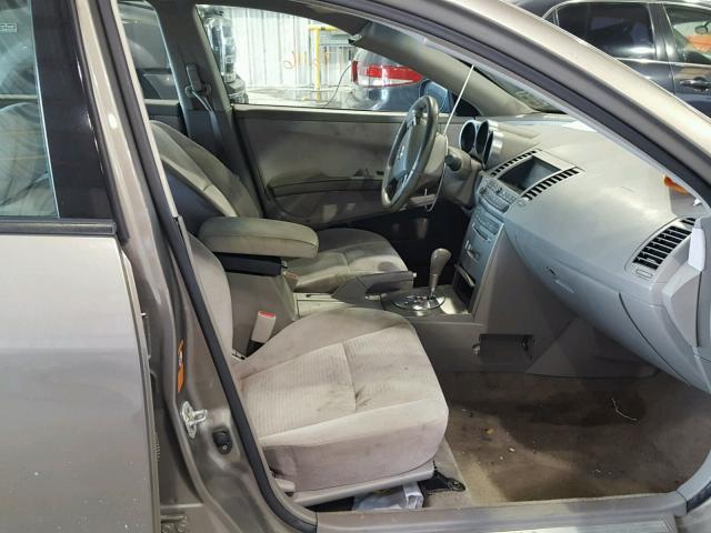 1N4BA41E24C877347 - 2004 NISSAN MAXIMA SE GRAY photo 5