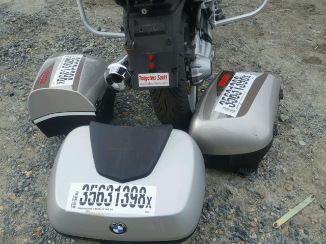 WB1044004CZW20245 - 2012 BMW R1200 RT GRAY photo 9