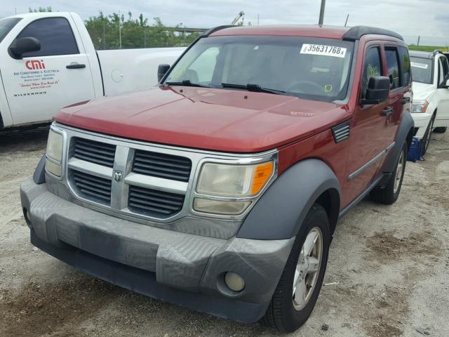 1D8GU28K37W590613 - 2007 DODGE NITRO SXT RED photo 2