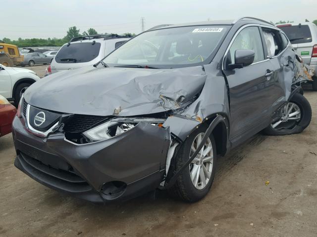 JN1BJ1CR3JW250565 - 2018 NISSAN ROGUE SPOR GRAY photo 2