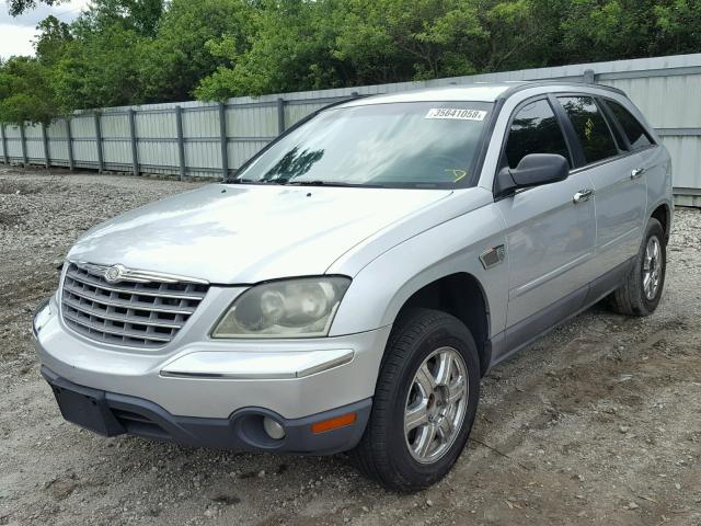 2C4GM68485R666680 - 2005 CHRYSLER PACIFICA T SILVER photo 2
