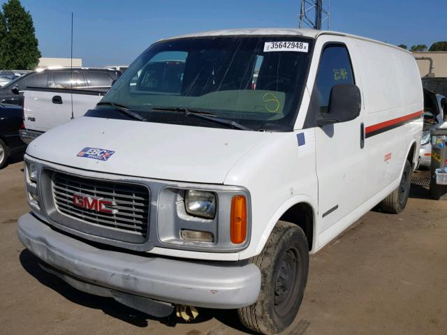 1GTGG25F0Y1158220 - 2000 GMC SAVANA G25 WHITE photo 2