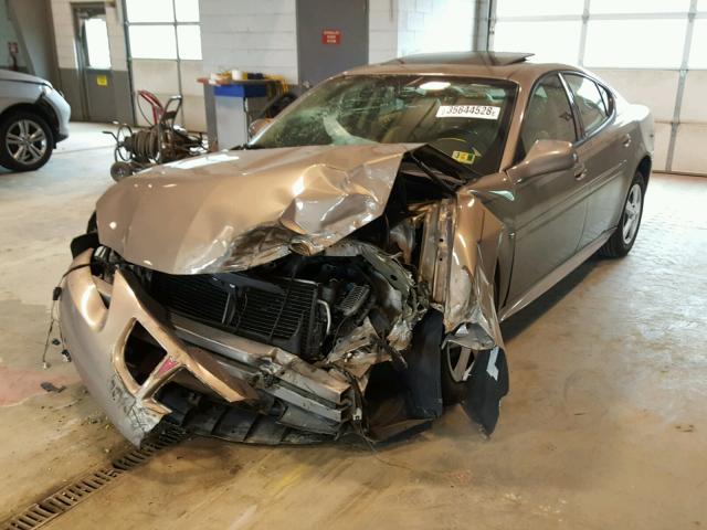 2G2WP552971215098 - 2007 PONTIAC GRAND PRIX GOLD photo 2