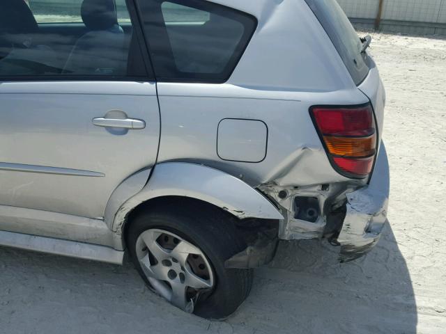 5Y2SL67826Z463132 - 2006 PONTIAC VIBE SILVER photo 9