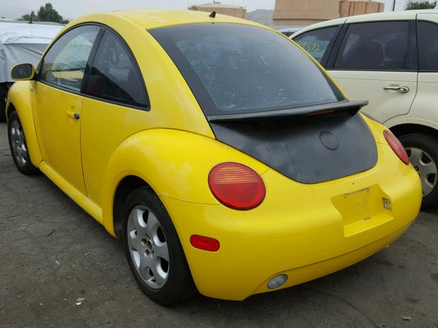 3VWCK21CX2M438940 - 2002 VOLKSWAGEN NEW BEETLE 黄色 照片 3