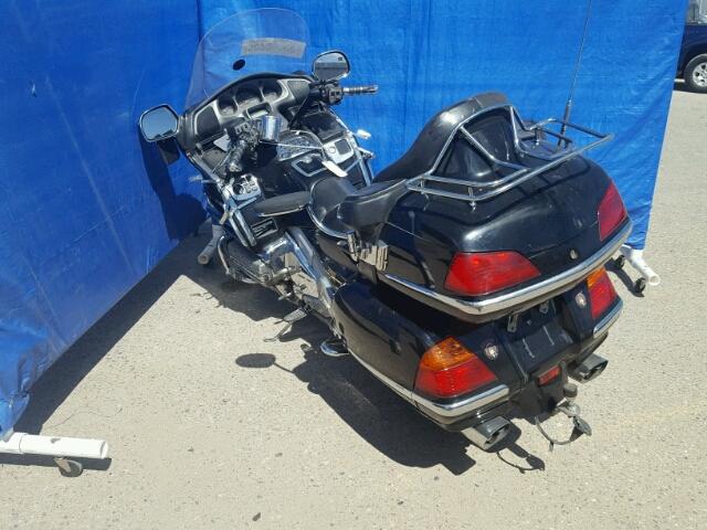 1HFSG47493A201240 - 2003 HONDA GL1800 A BLACK photo 3