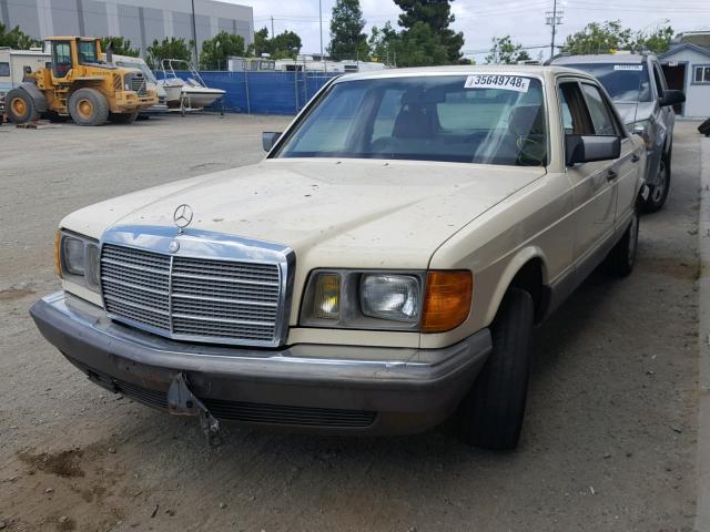 WDBCB20C3FA129963 - 1985 MERCEDES-BENZ 300 SD YELLOW photo 2