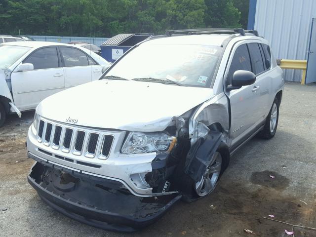 1C4NJCBB9ED603855 - 2014 JEEP COMPASS SP 银色 照片 2