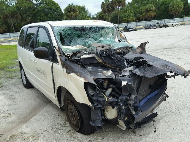 2A4RR4DE7AR173798 - 2010 CHRYSLER TOWN & COU WHITE photo 1