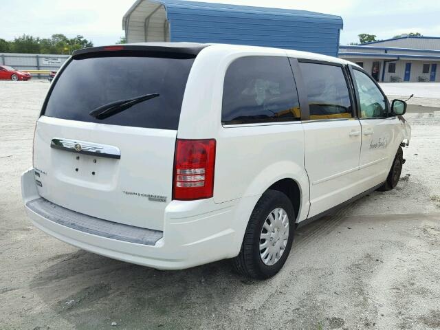 2A4RR4DE7AR173798 - 2010 CHRYSLER TOWN & COU WHITE photo 4