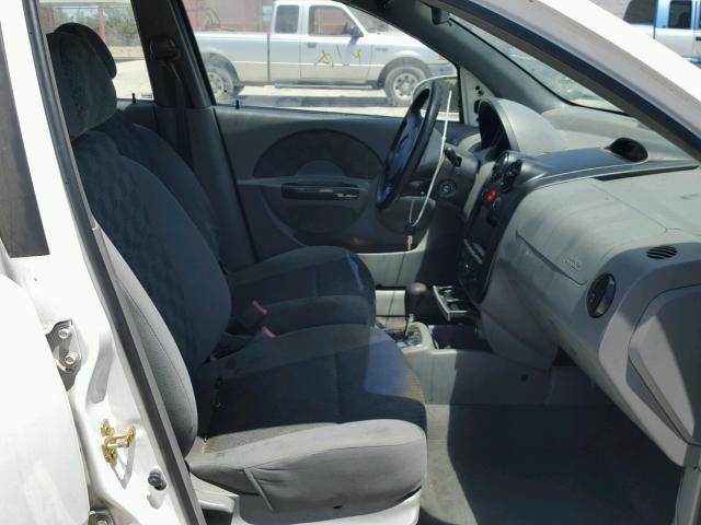 KL1TD62685B449872 - 2005 CHEVROLET AVEO BASE Սպիտակ լուսանկար 5