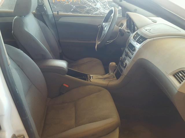 1G1ZC5E00CF157641 - 2012 CHEVROLET MALIBU 1LT WHITE photo 5