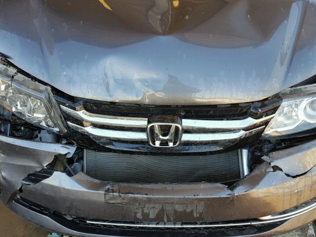 5FNRL5H33GB129064 - 2016 HONDA ODYSSEY SE GRAY photo 7