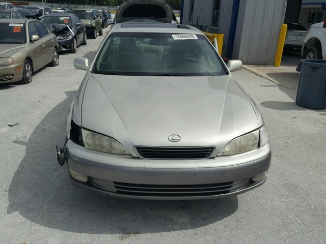 JT8BF28G1X5056531 - 1999 LEXUS ES 300 GRAY photo 9