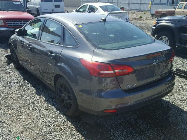 1FADP3F25GL208588 - 2016 FORD FOCUS GRAY photo 3