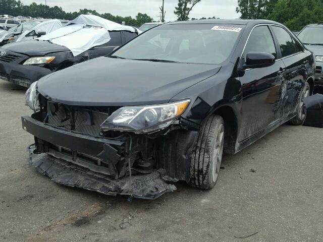 4T1BK1FK1EU543130 - 2014 TOYOTA CAMRY SE BLACK photo 2