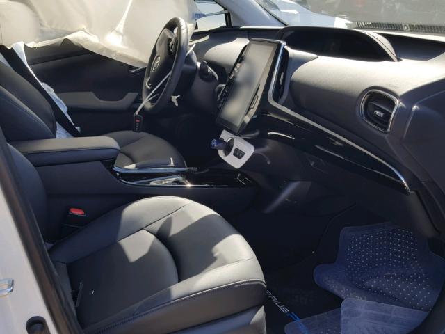 JTDKARFP7H3065534 - 2017 TOYOTA PRIUS PRIM 白色 照片 5