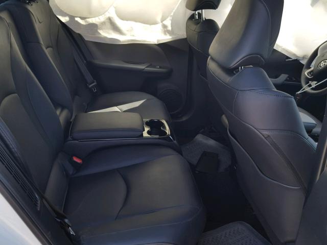 JTDKARFP7H3065534 - 2017 TOYOTA PRIUS PRIM 白色 照片 6