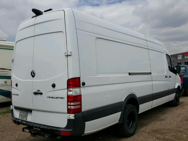 WD3PF1CCXFP143296 - 2015 MERCEDES-BENZ SPRINTER 3 WHITE photo 4