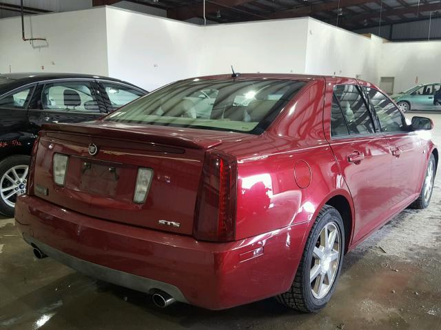 1G6DW677650179709 - 2005 CADILLAC STS RED photo 4