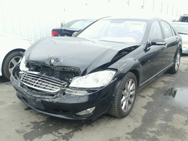 WDDNG71X57A116956 - 2007 MERCEDES-BENZ S 550 BLACK photo 2